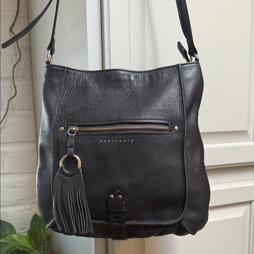 Black Leather Shoulder Bag - Picture 13 of 17